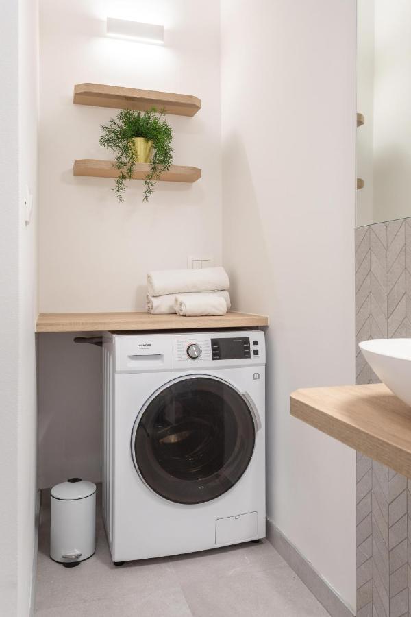 Design City Center Apartments Near Park Zrinjevac Zagreb Extérieur photo